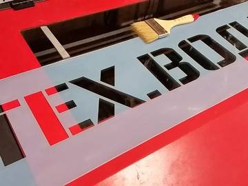 Трафарет из пластика